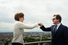 The BMW Group announces global partnership with the Bayerische Staatsoper. Ilka Horstmeier (Member of the Board of Management of BMW AG, Human Resources, Labour Relations Director) and Serge Dorny (designated General Manager of the Bayerische Staatsoper). Photo: Julian Baumann, © BMW AG