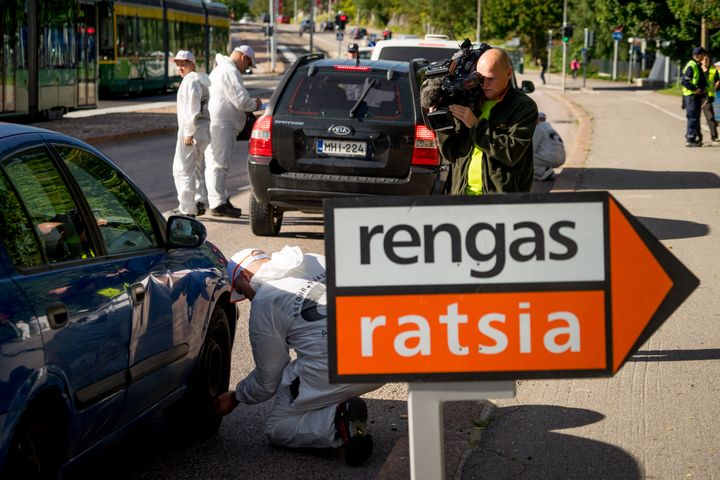 Trafikskyddets delegation för informationsbranschen har beviljat Bildäcksförbundet årets
informationspris 2018. nästa höst arrangeras åter däckratsior i stor utsträckning i hela landet. Bild: Bildäcksförbundet/Däckratsia i Helsingfors 12.9.2016.