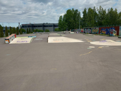 Tullikirjurin skeittipuiston peruskorjaus tehtiin yhteistyössä skeittiparkin käyttäjien kanssa.
