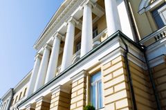 Helsingin yliopiston päärakennus. Kuva: Linda Tammisto.