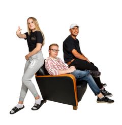Istuvan nuorisoneuvoston jäseniä. Kuva: Maarit Hohteri