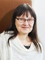Kasvatustieteiden ja psykologian tiedekunnan dekaani Anna-Maija Poikkeus