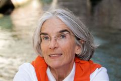 Donna Leon. Kuvaaja Regine Mosimann.