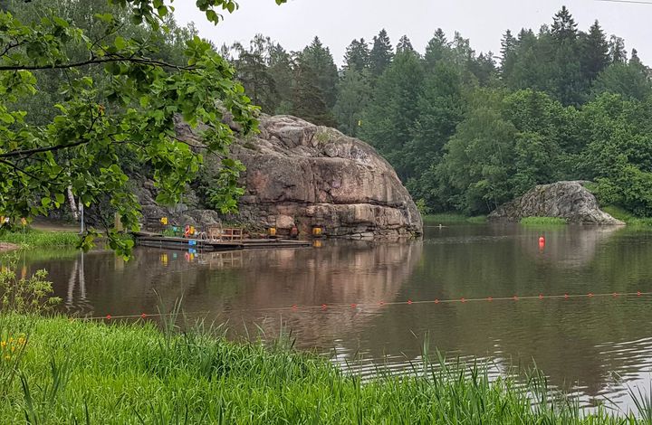 Pikkukosken uimaranta. Kuva: Lotta Kivikoski.