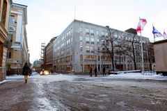 Helsingin yliopiston Hallintorakennus, os. Yliopistonkatu 4, kuvattuna Fabianinkadulta. Kuva: Linda Tammisto/HY