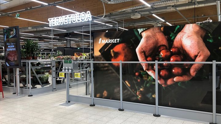 S-market Vaajalan sisäänkäynti. Kuva: Milla Kyllönen, Keskimaa