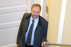 Aleksanteri-instituutin johtaja professori Markku Kivinen