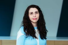 Kesäduunari-infon neuvoja Hanna-Marilla Zidan.