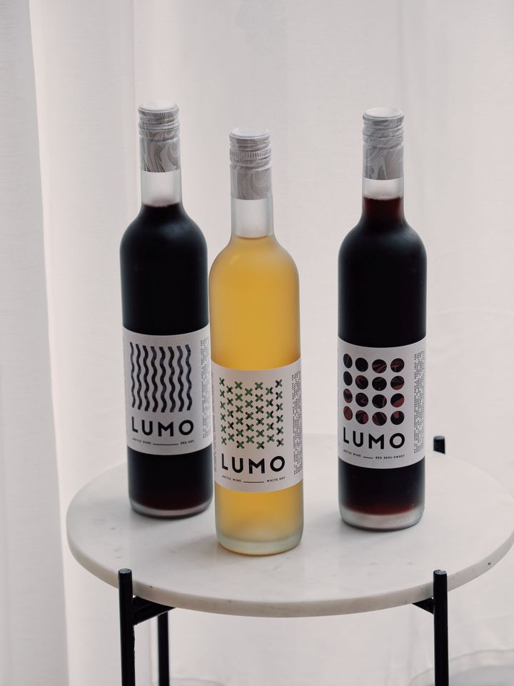 LUMO WHITE DRY, LUMO RED DRY, LUMO RED SEMI-SWEET - IMG_4051_VSCO 2 3000x4000px