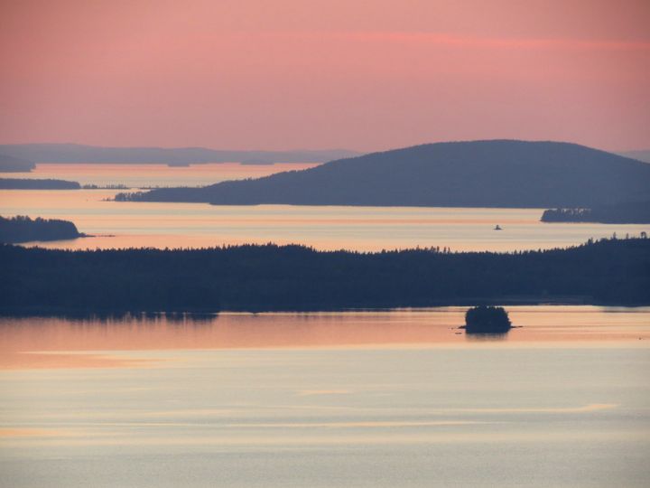 Iltaruskoa Pielisellä. Kuva: Ilkka Elo / Pohjois-Karjalan ELY-keskus.