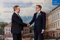 Ministerit Mika Lintilä ja Andres Sutt tapasivat Viron suurlähetystössä Helsingissä 8.4.22. Kuva: Rene Riisalu, Visit Estonia