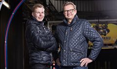 Oulun Baari Maikkula on perheyritys. Kuvassa Jussi Jaakkola ja Jouko Häkkinen.