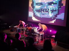 Maunula Elektronik (c) Maunula talo