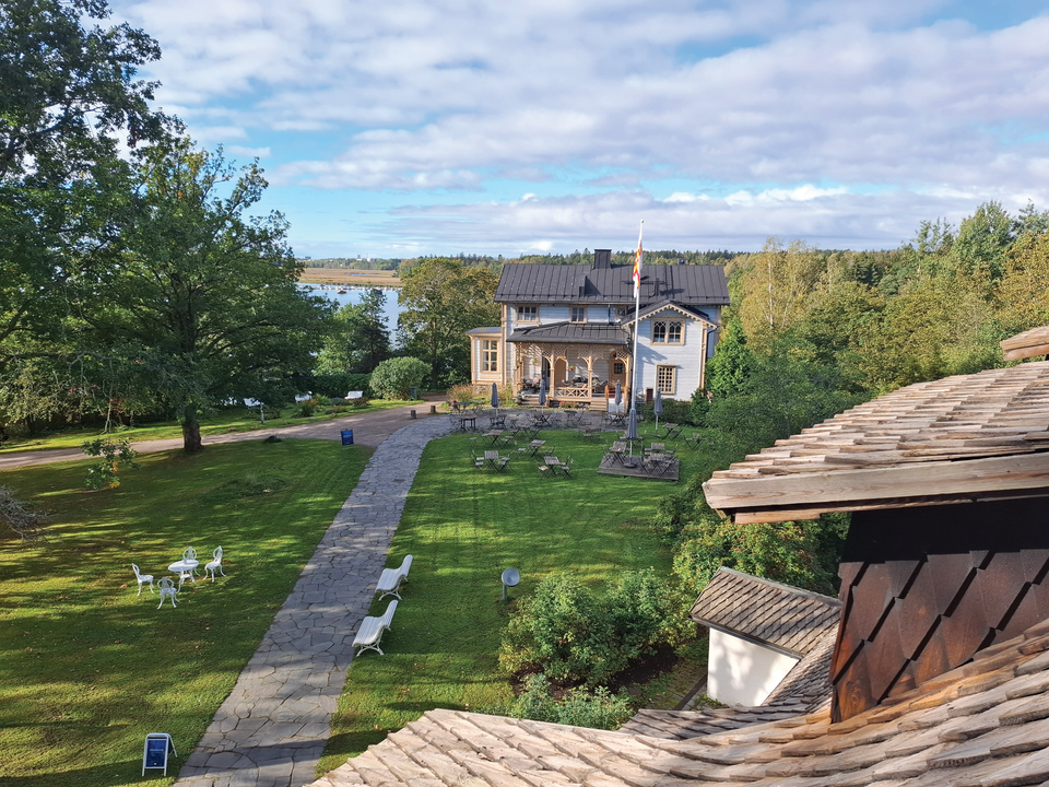 Tarvaspään puutarha ja Villa Linudd