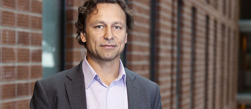 Professori Seppo Junnila Puurakentamisen ilmastohyödyt vajaakäytöllä