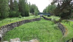 Taipaleen vanha kanava on Suomen vanhimpia sulkukavia. Se oli toiminnassa 1841–1871. Kuva: Teemu Mökkönen,  Arkeologian kuvakokoelma, Museovirasto