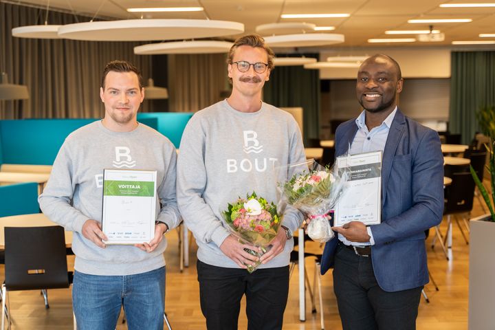 Tulevaisuuden Liikenne Kasvupolun voittajaksi valittiin Bout Oy Ab (Joonas Sipari ja Teemu Terttunen). Kunniamaininnan sai CS Control Software Oy (Lionel Reya).