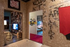 Vuoritalo, Siperia. Näyttelykuva: Yehia Eweis / Helsingin kaupunginmuseo
