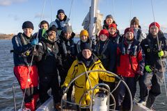 Ensi vuonna Lehtinen starttaa seuraavaan maailmanympäripurjehdukseen Ocean Globe Race 2023 -kisassa täydellä tiimillä. Tapio Lehtinen Sailingin ja OGR23 -kisan kansainvälinen lehdistötilaisuus Helsingin HSS:llä perjantaina 17.6. kello 10.30