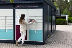 Postin ulkoautomaatti. Kuva: Posti Group oyj