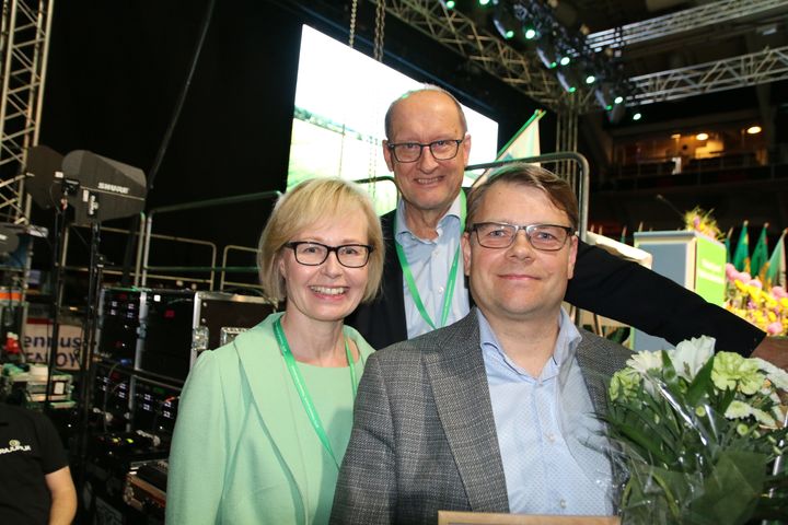 Vasemmalta Liisa Pietola, Esa Härmälä ja Jari Eerola. Kuva: Kaija Stormbom