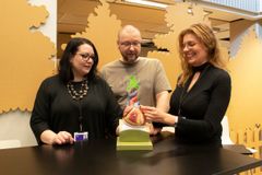 Sydänhoitajan täydennyskoulutuksesta vastaavat Nora Viitala (vas.), Jarno Sillman ja Gitte Taulo.