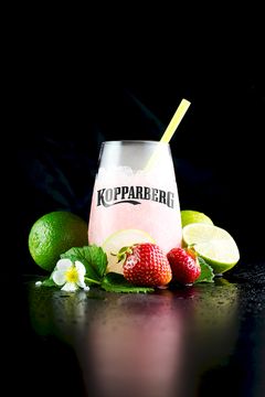 Kopparberg Frozen Fruit Cider Strawberry & Lime Kuva: Vastavirta Oy