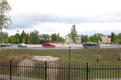 Uusi julkinen veistos sijoitetaan moottoritien päähän rakennettuun Kauppapuistikon kiertoliittymään. Kuva: Vaasan kaupunki / Susanna Saari.