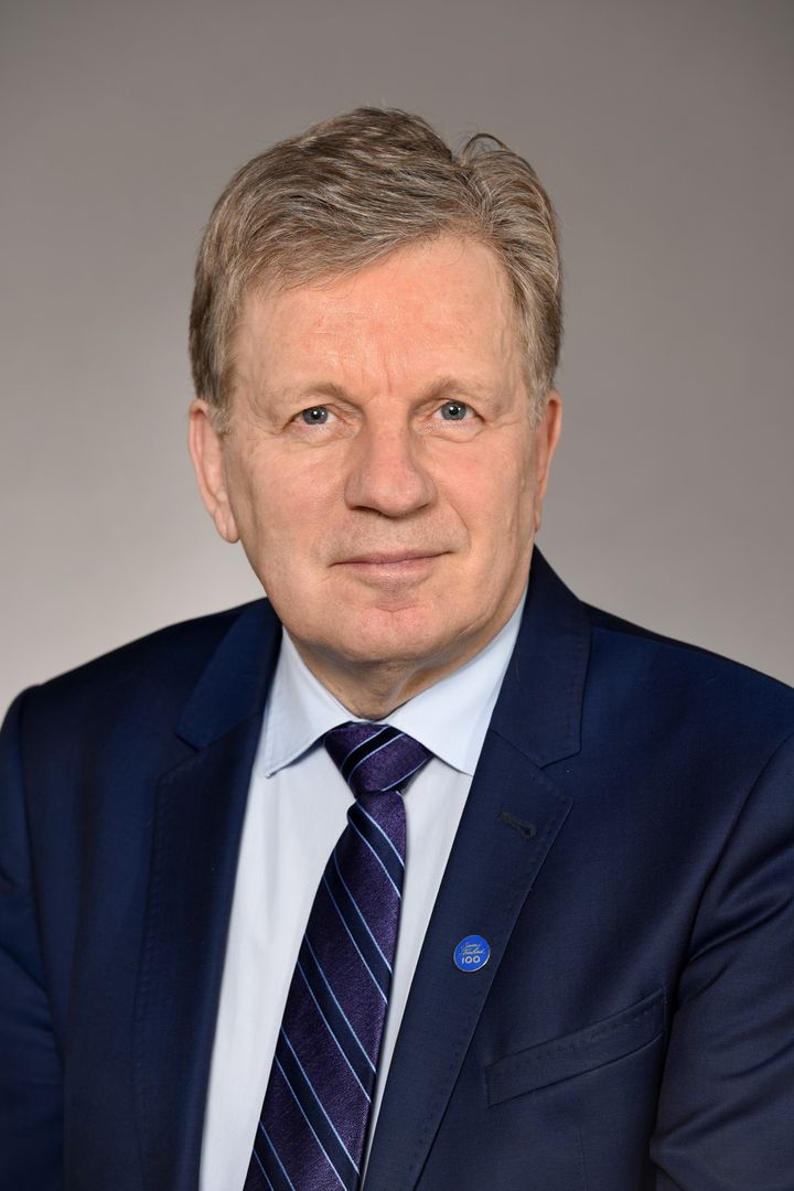 Esko Aho (Kuvaaja Aki Paavola)