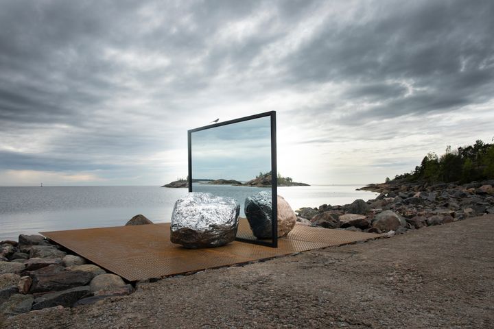 Alicja Kwade: Big Be-Hide 2019 (work photographed on the island of Vallisaari in summer 2021) / Photo: HAM/Maija Toivanen