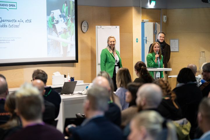 Kasvu Openin maksuttomat sparrausohjelmat ovat yrityksille, joissa on aitoa kasvuhalua ja kehittämisintoa. Sparrauksella Kasvu Open tukee kotimaisten pk-yritysten kasvutavoitteiden täyttymistä.