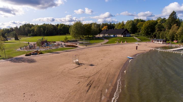 Oitans campingplats ligger i omedelbar närhet av det populära friluftsområdet i Oitans. Oitans friluftsområde erbjuder mångsidiga aktiviteter året om. Bild: Janne Ketola / Summit Media Oy