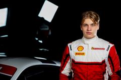 16-vuotias Luka Nurmi on Ferrari Challenge -sarjan historian nuorin kuljettaja. Kuva: Antti Miettinen