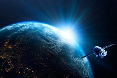 Maailmankaikkeuden salat – Maa-planeetan tutkimus avaruudesta käsin -luennot järjestetään 2.–30.11.2022 Itäkeskuksen Stoassa. Kuva: Adobe Stock