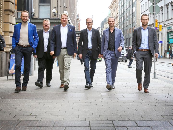 Kaslink Foods Oy:n hallituksen kokoonpano 1.10.2017 alkaen: Tuomas Kukkonen: hallituksen jäsen (toimitusjohtaja),
Jyrki Karlsson: hallituksen jäsen,
Harri Koponen: hallituksen puheenjohtaja,
Raino Kukkonen: hallituksen varapuheenjohtaja,
Juha-Petteri Kukkonen: hallituksen jäsen (markkinointi- ja viestintäjohtaja),
Matti Kukkonen: hallituksen jäsen (myyntijohtaja).