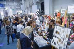 Kuhinaa pop up -myymälöissä I love me -messuilla. Kuva: Messukeskus