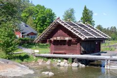 I skärgårdsmuseums vassbetäckta strandboden finns en utställning om fiskarnäringen. Foto: Jonna Pennanen, KAMU