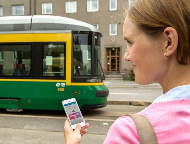 Lauantaina 27.4. lippuja voi ostaa HSL-sovelluksella, HSL-kortilla, osasta automaatteja ja bussinkuljettajilta