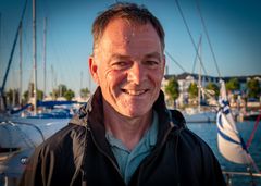 Tapio Lehtinen, 60, osallistuu maailman ensimmäisten purjehtijoiden joukossa äärimmäisen haastavaan Golden Globe Race -purjehduskilpailuun. Kuva: Hartas Productions