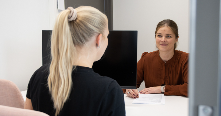 Till Österbottens arbets- och näringsbyrå anmäldes under april månad 2 389 nya arbetsplatser, vilket är 1 092 (- 31,4 %) färre än vid motsvarande tid i fjol.