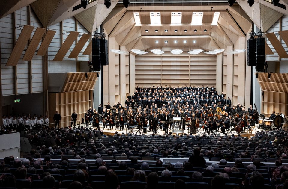 Tampere Philharmonic Orchestra on stage with choir @ Rami Marjamäki