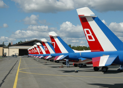 Patrouille de France lentää esitykset kahdeksalla koneella ollen ainoa kansainvälinen ryhmä joka käyttää kahdeksaa konetta esityksissään. Kuva: Perttu Karivalo