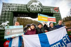 Viisi eri reittivaihtoehtoa (13-166 km) antavat kaveriporukoille mahdollisuuden osallistua samaan tapahtumaan mutta eri matkoille. Kuva: NUTS/Samuli Tiainen