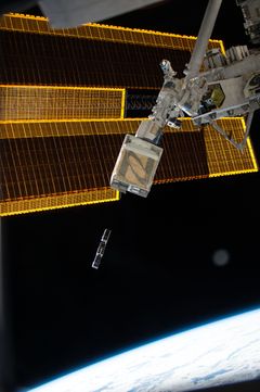 Aalto-2 vapautettiin onnistuneesti Kansainväliseltä avaruusasemalta 25. kesäkuuta. Kuva: NASA & Nanoracks