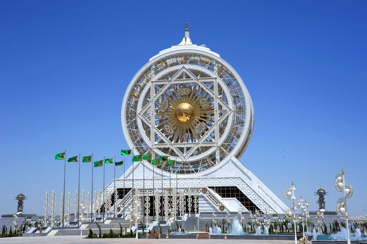 Matkamessuilla voi tutustua myös eksoottiseen Turkmenistaniin.