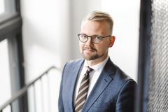 Keskuskauppakamarin elinkeino- ja ilmastoasiantuntija Teppo Säkkinen. Kuva: Elmo Eklund / Keskuskauppakamari