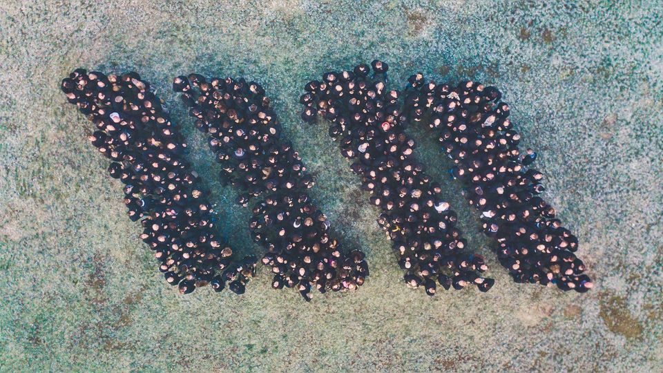 Fellowmind brand marker with people