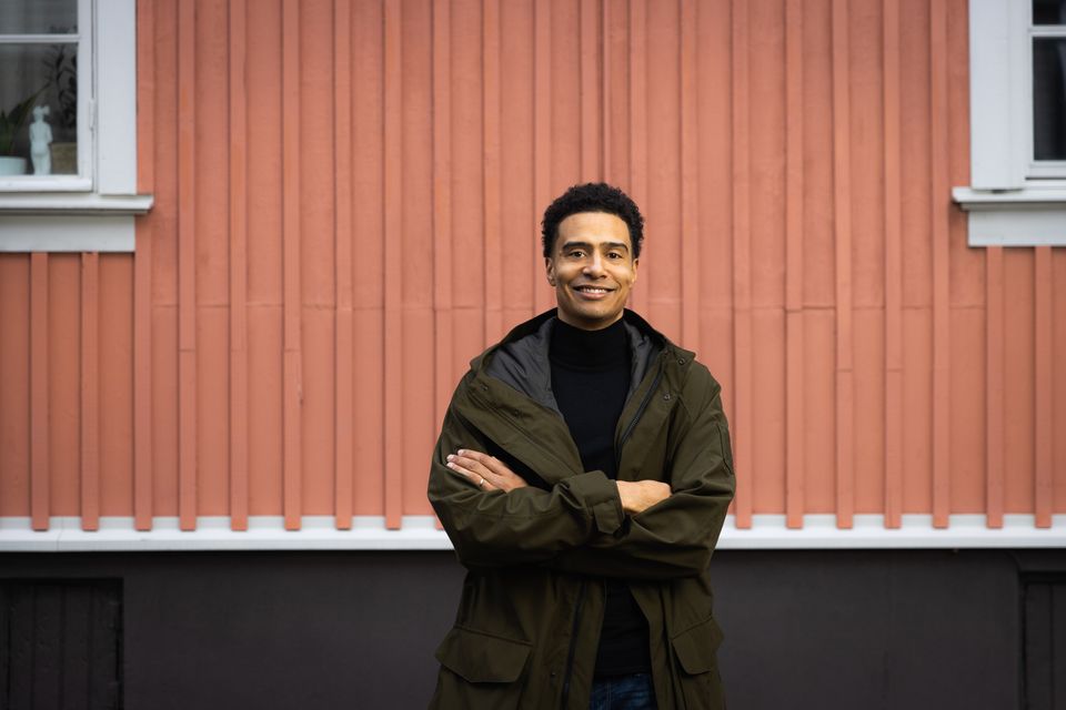 Shawn_Huff_Ulko_Virallinen_PR-1_WEB(2)