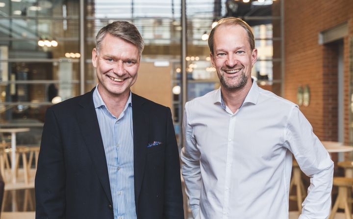 Vesa Riihimäki Nordealta ja Tommi Äijälä Innovestorilta arvioivat, että palkinto menee todennäköisesti hieman pidemmällä olevalle yritykselle.