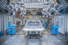 BMW Group secures CO2-reduced steel for global production network.